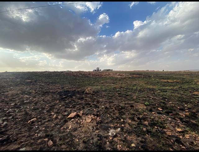 11,217M² VACANT LAND FOR SALE IN WALKERVILLE MANOR